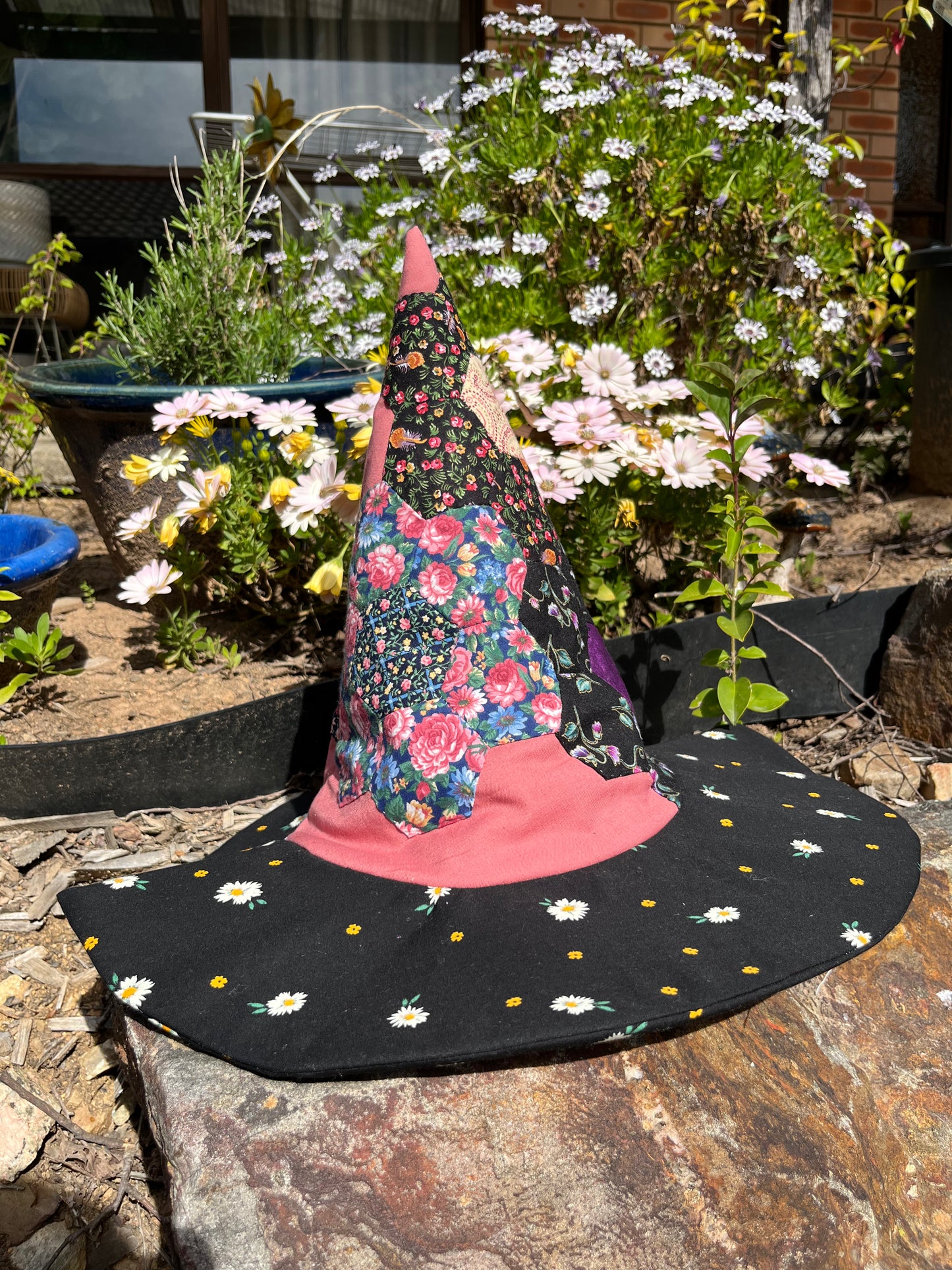 Witch hat - adult
