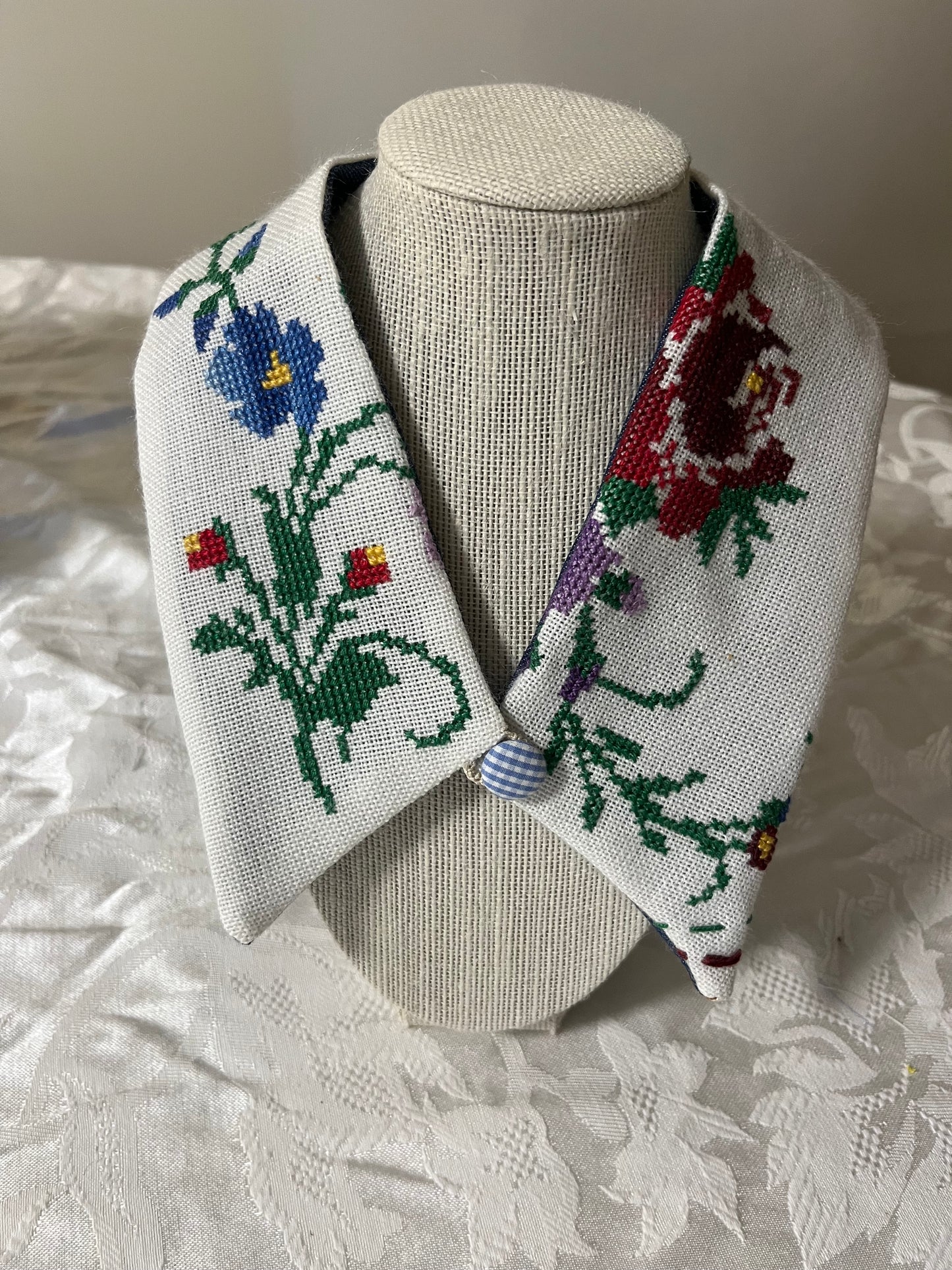 Handmade detachable collars, Christmas trees, Bows, and Vintage embroidery.