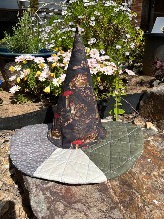 Witch hat - child
